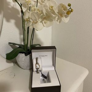 Women  Raymond Weil Geneva Watch